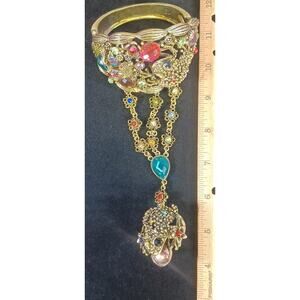 Ring & Bracelet Hand Chain Cuff Frogs Birds Dazzling Sparkling Ethnic Colorful